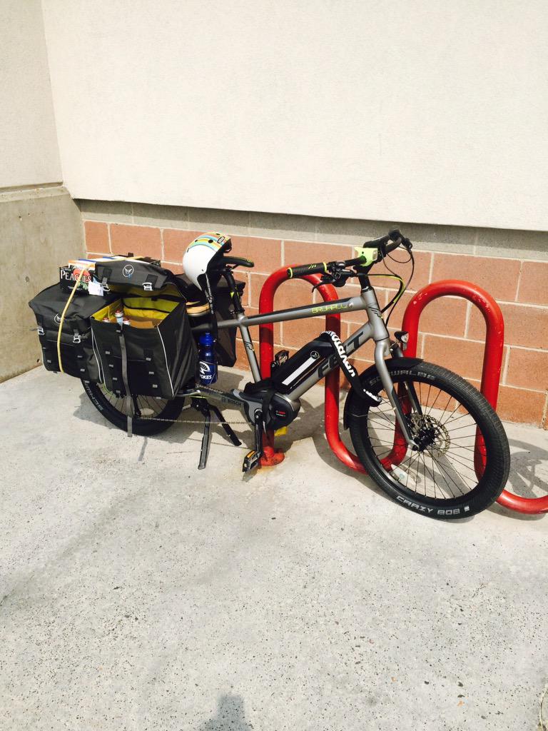 flounderguts's tweet image. $150 of Costco in a bike, including a flat of peaches and a case of SanPel! @eSpokes1 @yarnsalad #notevenfull