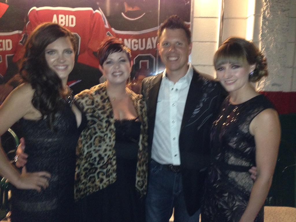 CBCNS's tweet photo. .@wsamusic and @HeyLovelocks get ready for the green carpet @CCMAofficial #CCMAawards @cbc #CCMAbackstage #Halifax http://t.co/DxCWuYTBhz