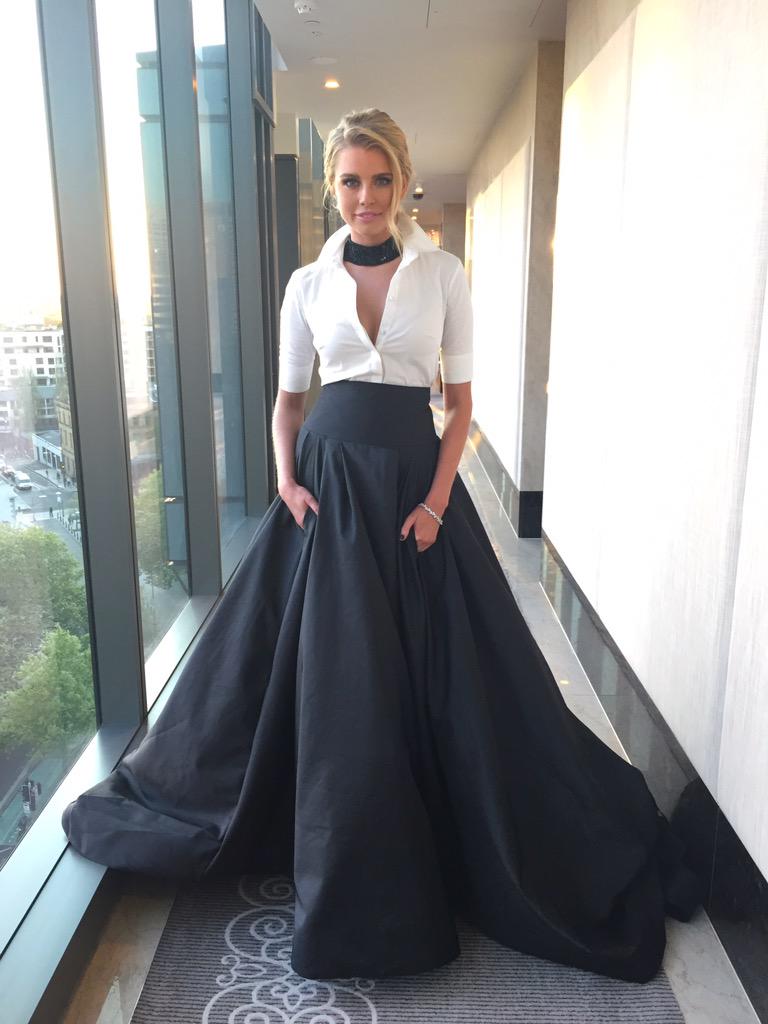 @Tegan__Martin wearing custom made #Mariamseddiq on the #DallyM red carpet #dallymawards Styled by me #DonnyGalella