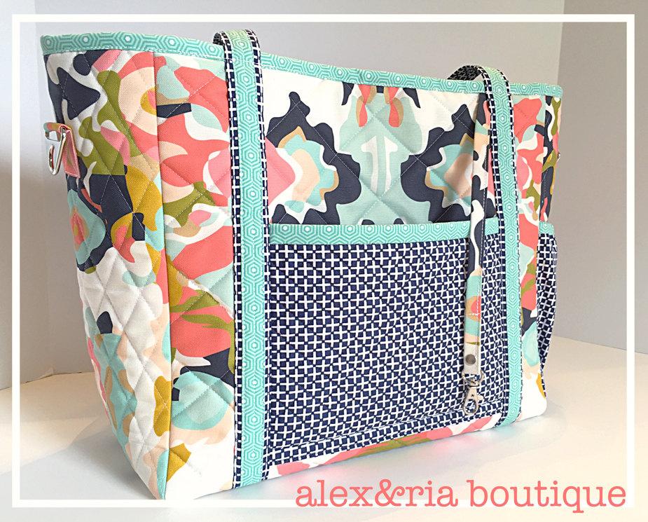 Alex_And_Ria_'s tweet image. Custom Diaper Bag , Coral Navy Mint White , Custom Diaper Bags for… etsy.me/1StCHsM #Etsy #CustomizedToteBag