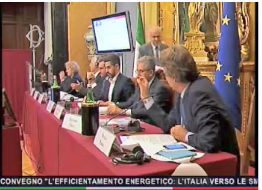 HilaryAnnOak's tweet photo. L'efficientamento #energetico: l'Italia verso le #Smartcities
http://t.co/NPJxSPcKvd http://t.co/n0jaInk4DE