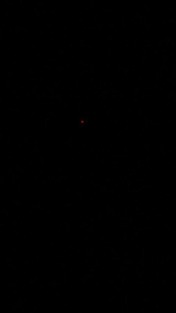 what I expect my pictures to look like vs what they really look like #SuperBloodMoon