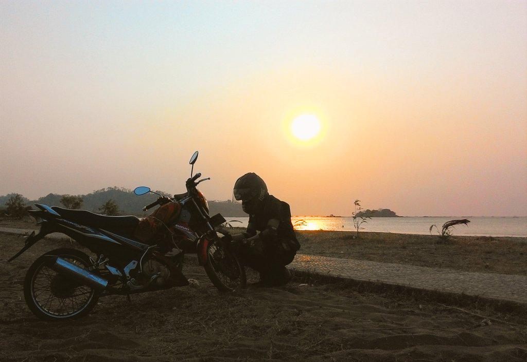 Praying Mantis Rider tweet media