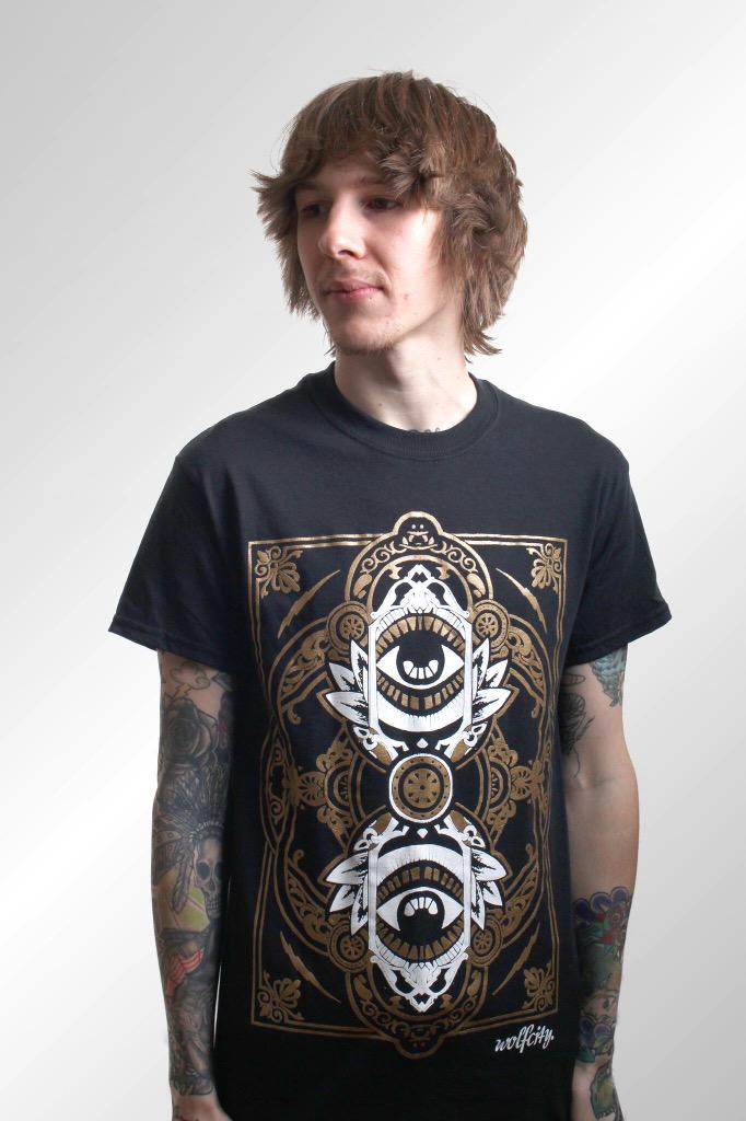 WolfCityUK's tweet photo. THE ALL SEEING EYE
Available in XS-XXL - we ship worldwide - get yours now at:
http://t.co/CZHc6iOL13 http://t.co/ljhoN86KJ7