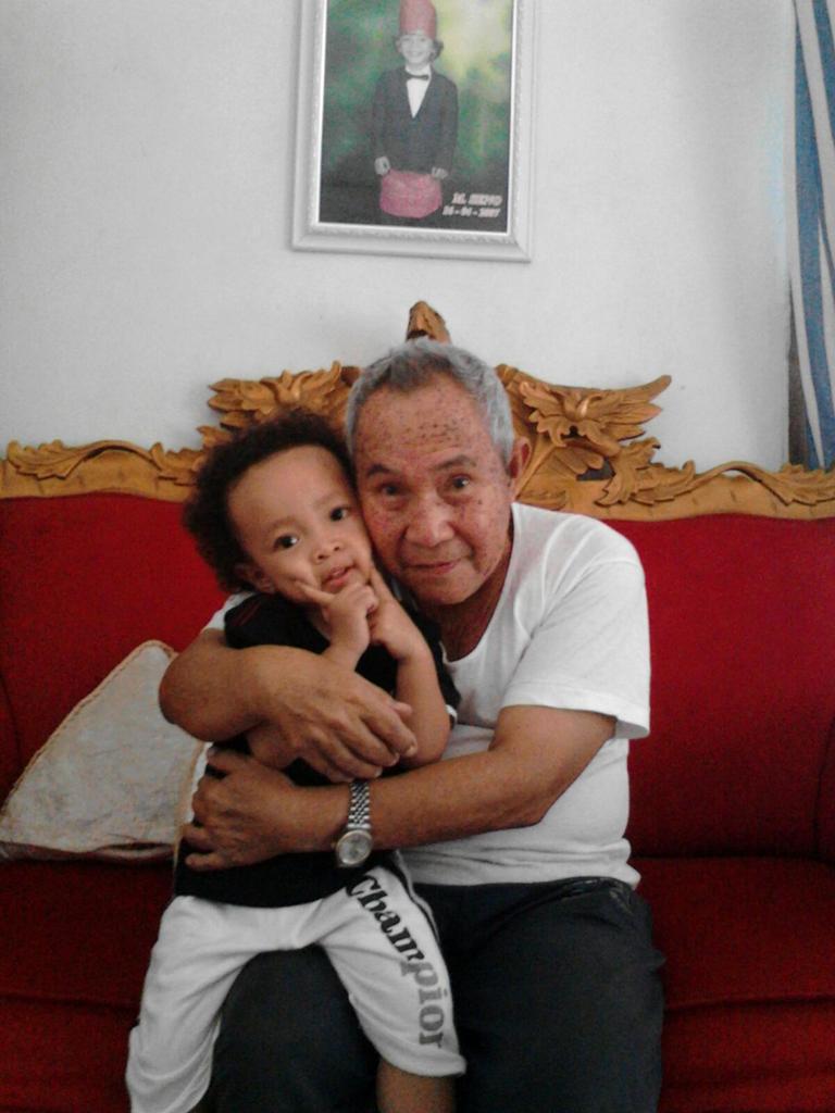 vina_se's tweet photo. #MelawanPikun Ziqri 32 bulan Tangerang @mom_dad_i http://t.co/bgElGVTA15