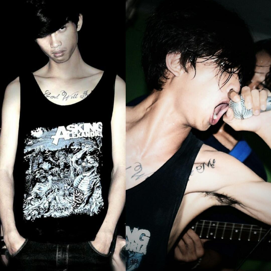 Sometimes when i see this f***ing pic , im really miss this moment a lot :'(