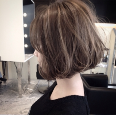 おしゃれ可愛い ヘアスタイルobt على تويتر ミディアム Officeでも浮かない外国人風ハイライト 前下がりボブ T Co 810nnn5ofn おしゃれ可愛い ヘアスタイルobt على تويتر ミディアム Officeでも浮かない外国人風ハイライト 前下がりボブ T Co 810nnn5ofn