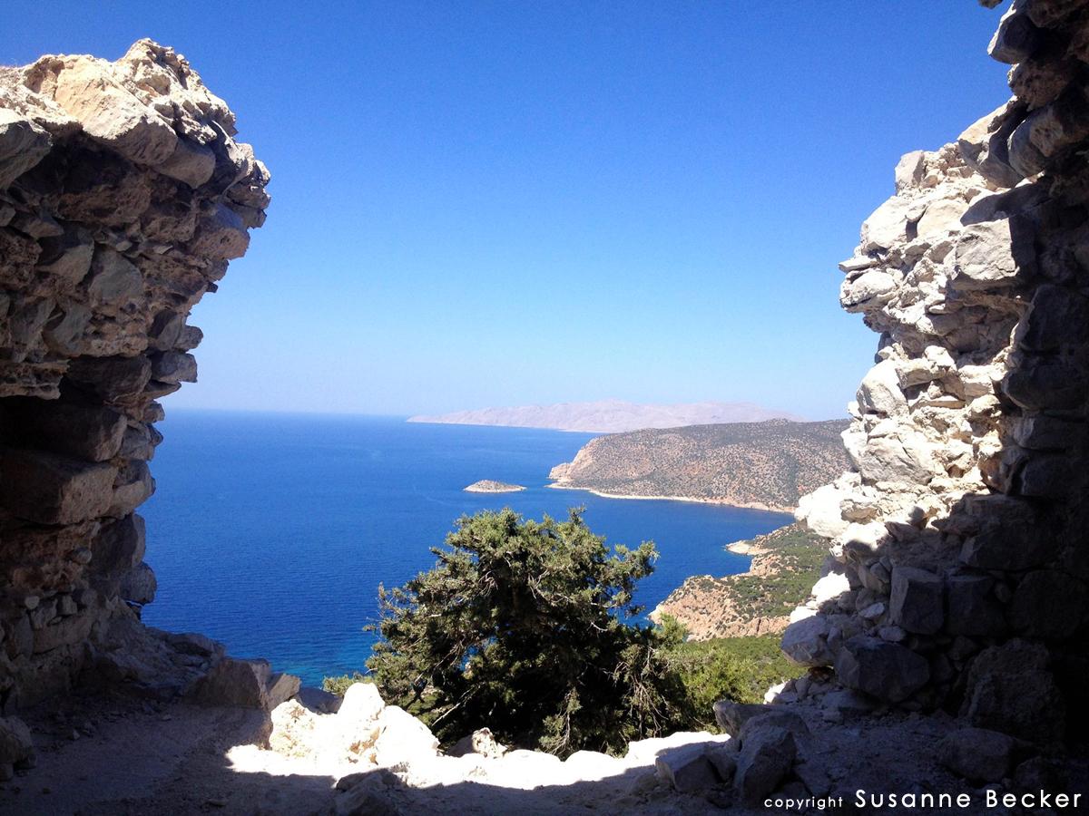 MySunnyEscapes's tweet image. The breathtaking view at Monolithos, Rhodes! Have a great week! #rhodos #rhodeisland #monolithos #greece