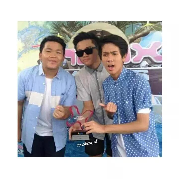 ProudComateINA's tweet photo. Mana nih haters @CJRisCJR yg bilang "CJR ga pantes di idolain"? Punya bukti apa emangnya? Kalo Comate punya bukti 😂 👇 http://t.co/HvEnH6jN0L