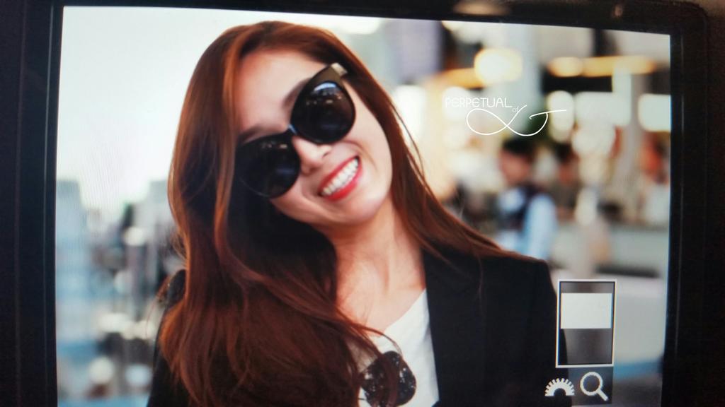 [PIC][28-09-2015]Jessica trở về Hàn Quốc vào chiều nay CP-uboMUwAEdH3Y