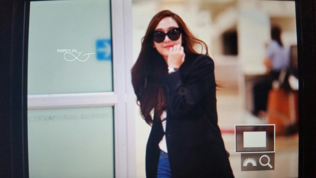[PIC][28-09-2015]Jessica trở về Hàn Quốc vào chiều nay CP-ujHTU8AATQUg