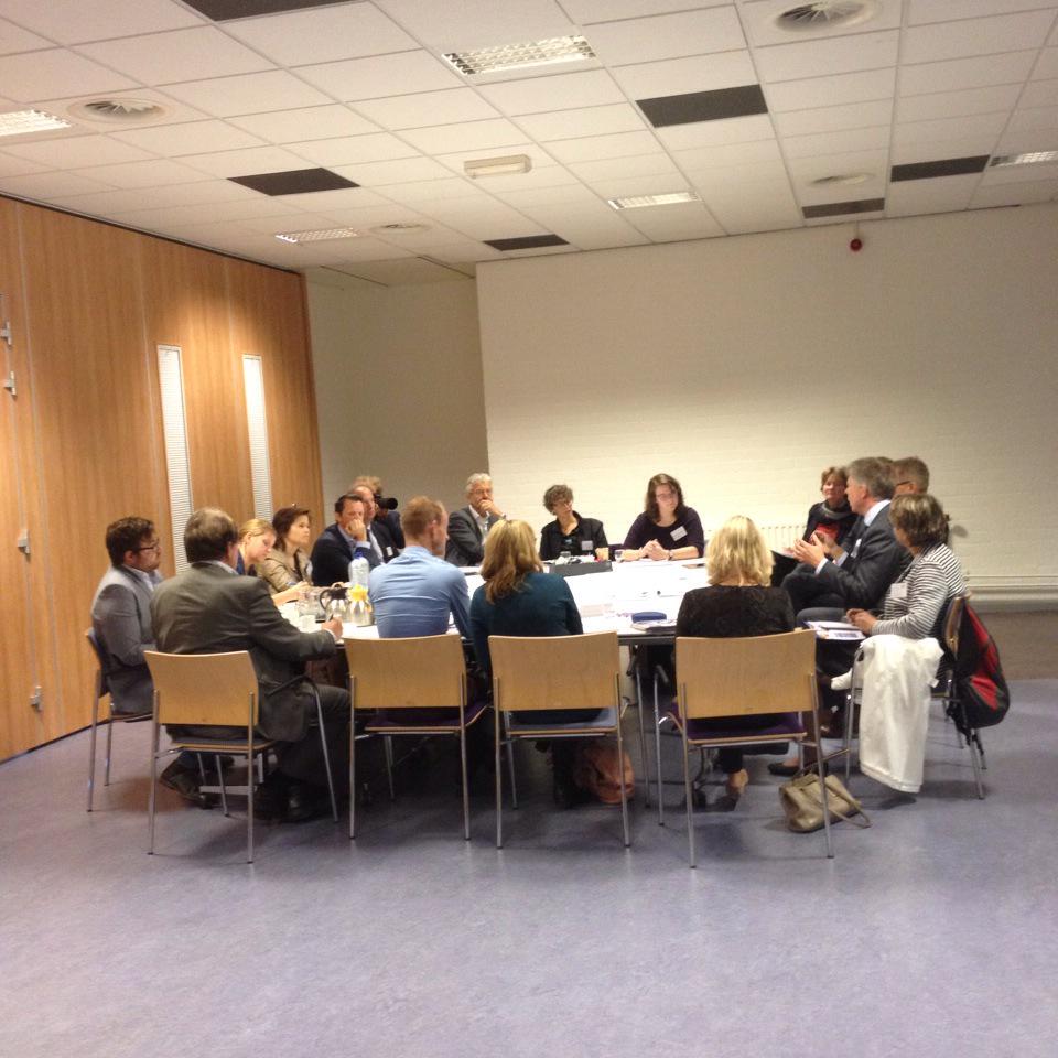 Hoe leid je leraren op voor het mbo? Minister Bussemaker spreekt erover met lerarenopleiders. #leraarwordjenietzomaar