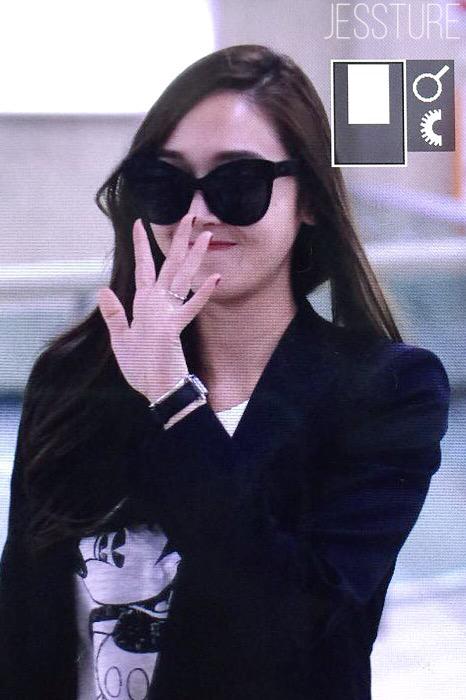 [PIC][28-09-2015]Jessica trở về Hàn Quốc vào chiều nay CP-wv6xUwAA7_VK