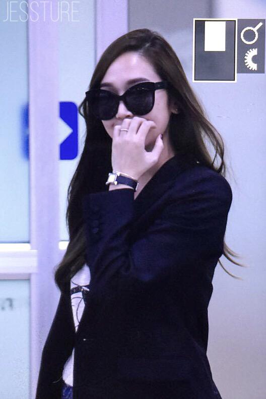 [PIC][28-09-2015]Jessica trở về Hàn Quốc vào chiều nay CP-wv6yUAAAkTqy