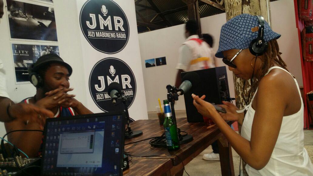 creatvza's tweet image. @BrothaMeli &amp;amp; @Mz_RVLTN coming to you live from @thesheds_1fox live on @JoziMRadio jozimabonengradio.co.za🎵🎤🎶