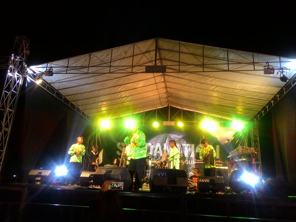 Perform calung gumilang #SUNDANATION