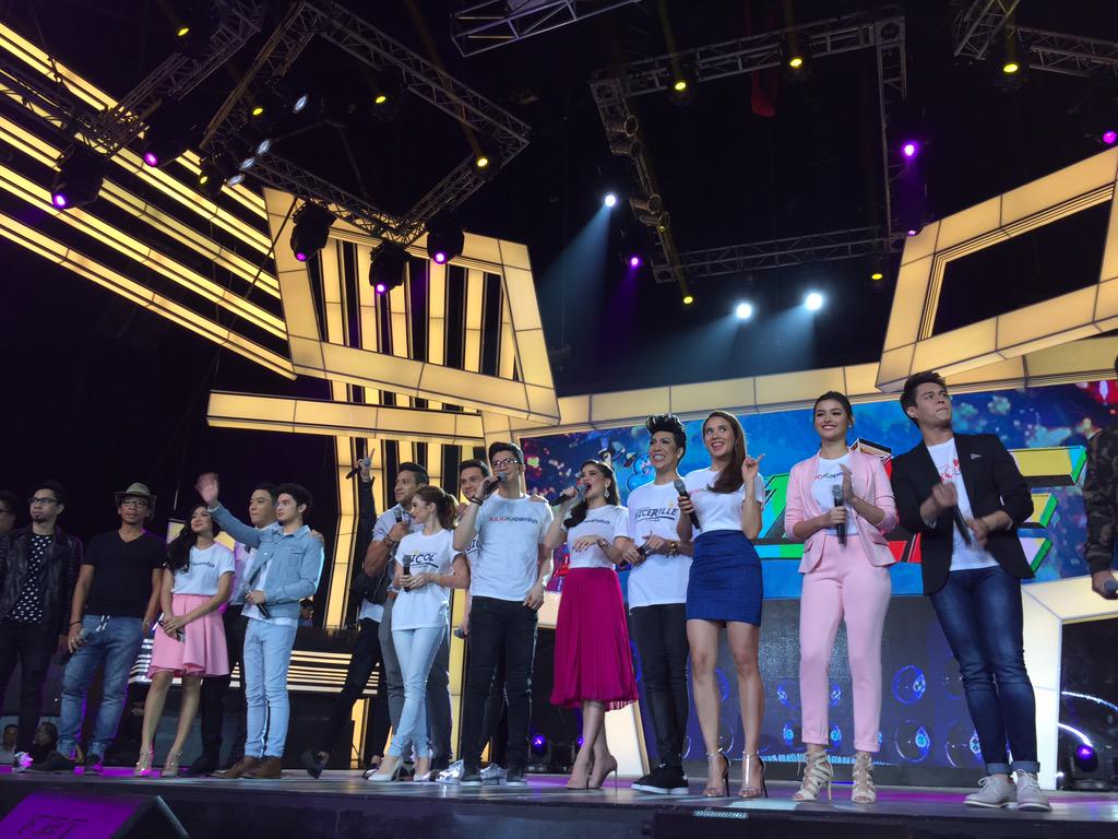 itsShowtimeNa's tweet photo. Maraming salamat Madlang People!!!! #ShowtimeKapamilyaDay http://t.co/ohpL9Yg9fs