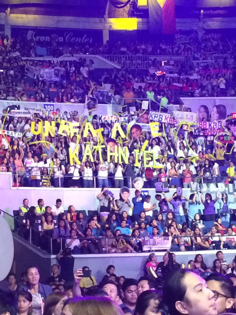 min_bernardo's tweet photo. Yah, we made history for the nth time, thank you madlang people #ShowtimeKapamilyaDay #happyAnniversaryKathniel http://t.co/TK2qPwVySx