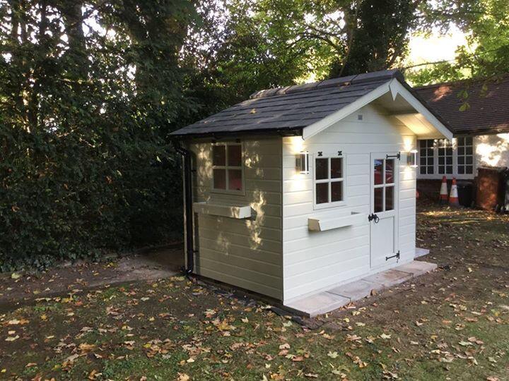 TheDogCottageCo's tweet photo. Beautiful #dogcottage installed this week for Jem the chocolate #labrador and Daisy the #staffie http://t.co/vZlc2OcYDq