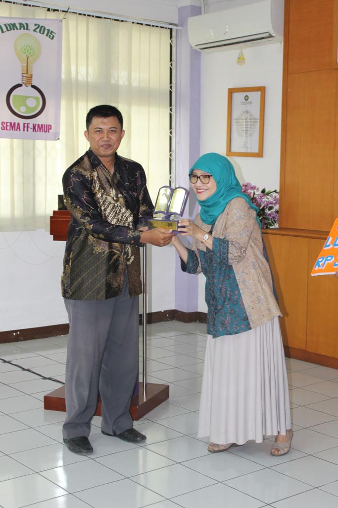 Selamat buat <a href="/SMAPKPJIS/">SMA PKP JIS</a> :D