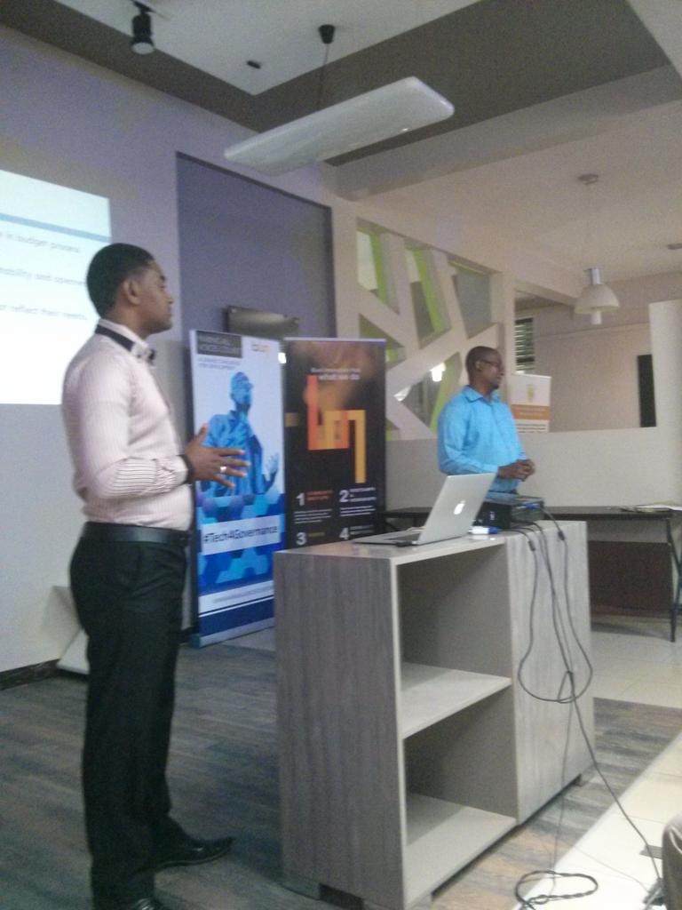 dexwakhu's tweet image. Pamoja budget platform team from Zanzibar looking to get citizens involved in the budgeting process #tech4governance