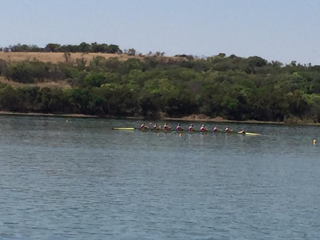 francenekapp's tweet photo. Bennies U15 win their first octuple race for the season #SBCMedia #stbenedictscollege #rowing #fitness http://t.co/At1Ok5PXC7