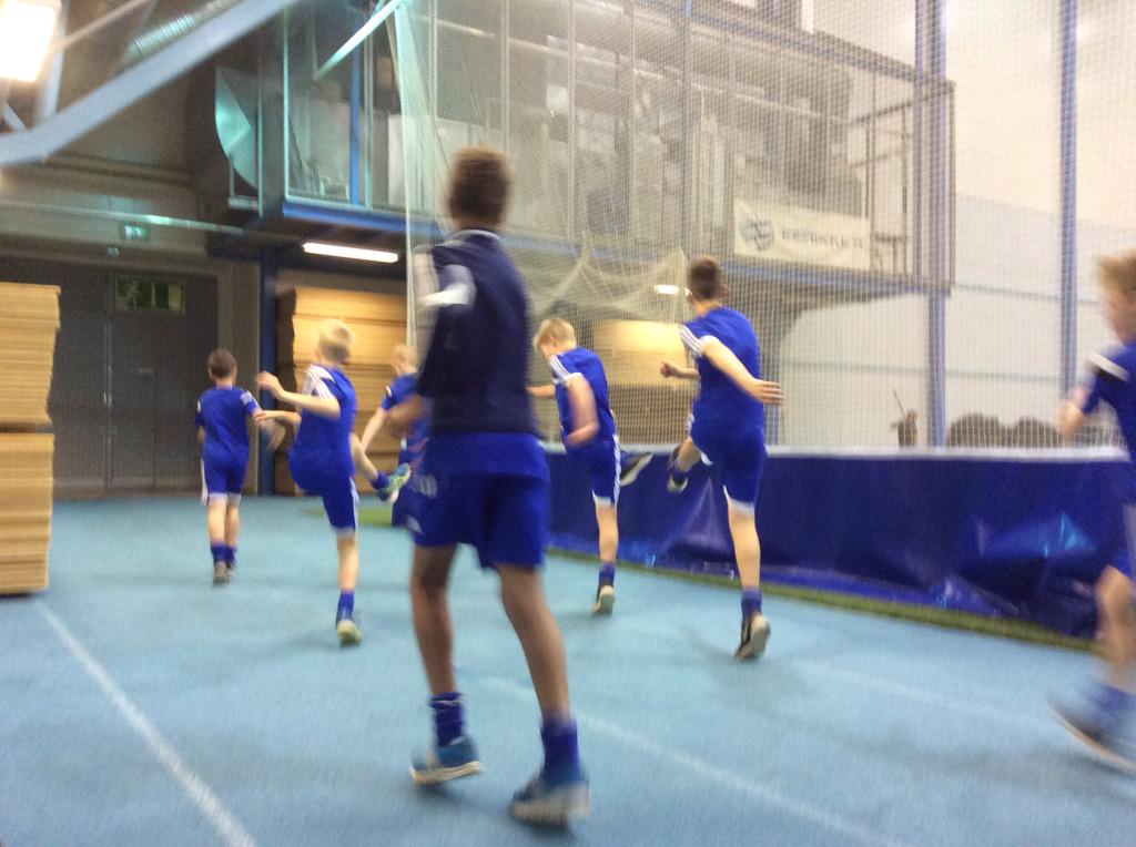 hjk04helsinki's tweet image. Warming up for some tests with the ball #ShootingTrack #Passing and #Dripling #sha #eerikkilä