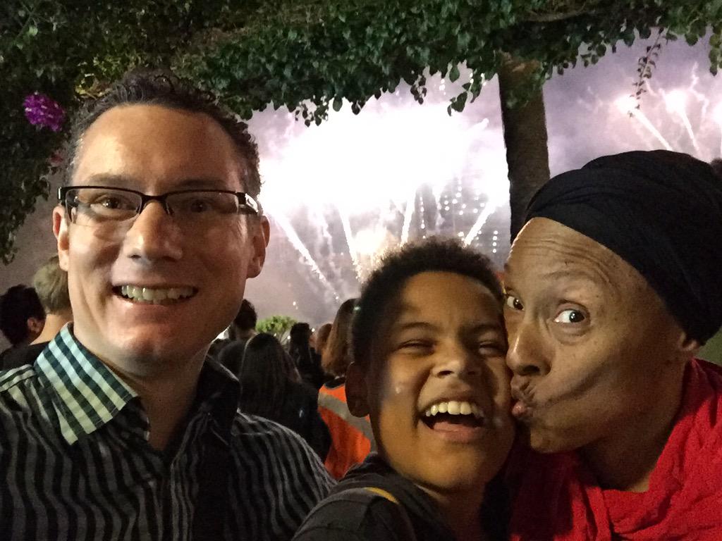 sitapati's tweet photo. #riverfire2015 with Param and Prahlad http://t.co/VuxXPnbw3O