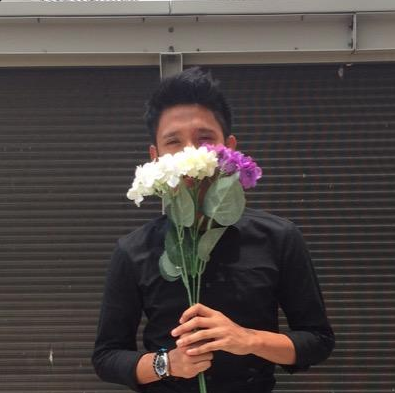 RetweetAtauFav's tweet photo. RT untuk Brgsjks

Fav untuk Santai dan Sampah http://t.co/7Xxnn1iccK