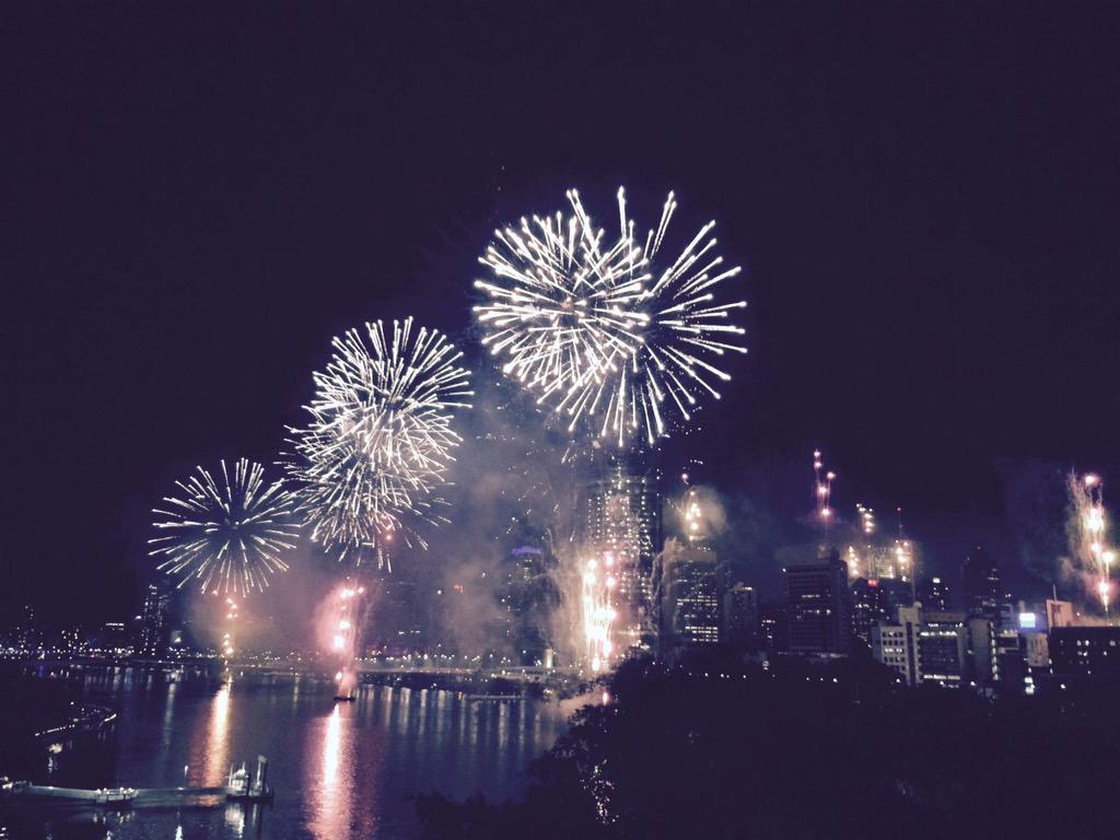 abcbrisbane's tweet photo. A final #riverfire2015 photo. Love you #Brisbane http://t.co/mOfLkaqgl2