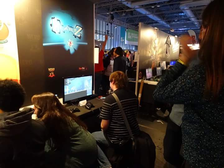 UpperByteEN's tweet image. Lots of people enjoying HeartZ at EGX! #HZGame #EGX2015