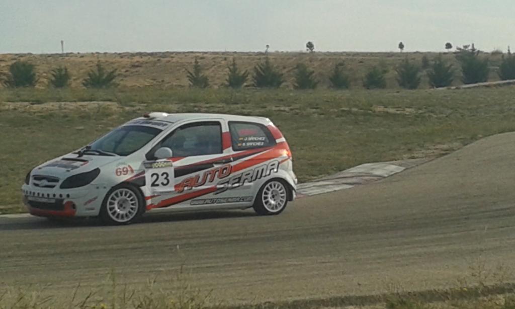 InfoKotarr's tweet photo. Hoy en Circuito Kotarr las tandas de Tandas Privadas.
http://t.co/ffvMR9p7o4 http://t.co/EleZnC6m74