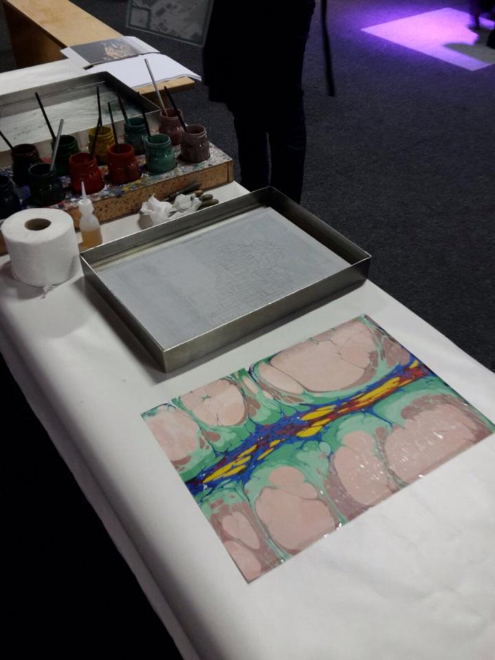 Drongofest's tweet photo. Turkse kunst: kom mooie marmer maken bij @yeeorgtr #drongo15 http://t.co/4yhnvE5KJB