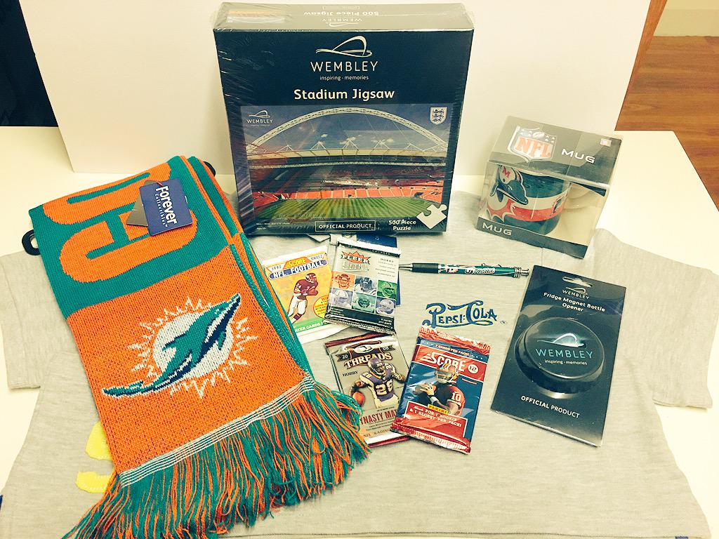 clairedabear85's tweet photo. #Dolphins #NFLGIVEAWAY Celebrating 1st home team for this years #internationalseries @ #Wembley follow ME&amp;RT to enter http://t.co/K0ub1EdaLe
