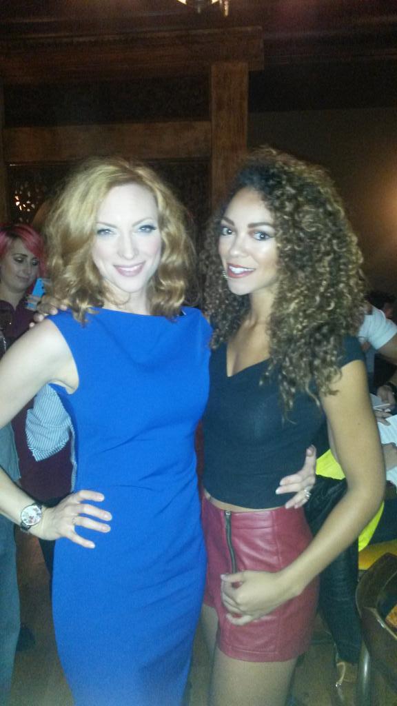 HowChicStyling's tweet image. With the gorgeous @sineadkenny in my colour pop @ZARA pencil dress. #styleyourliferuleyourworld #AnnieTourOutfits