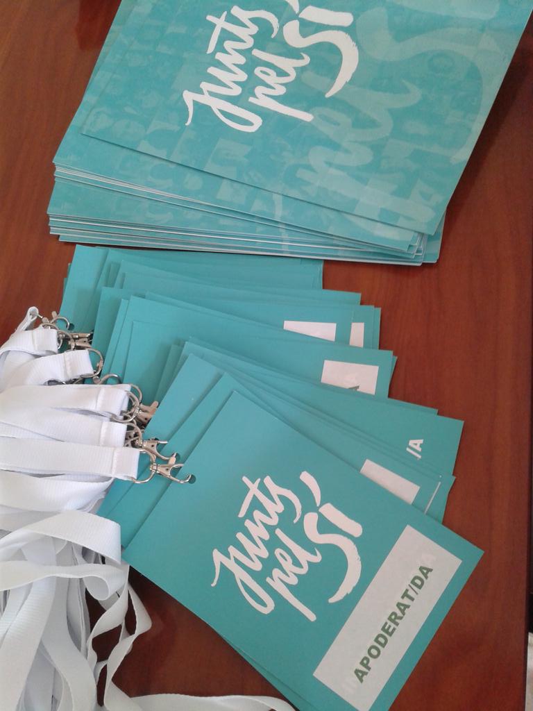CDCMONTCADA's tweet photo. Tot preparat per demà #27S 
#JuntsPelSi a Montcada. http://t.co/mMBWlZJYRj