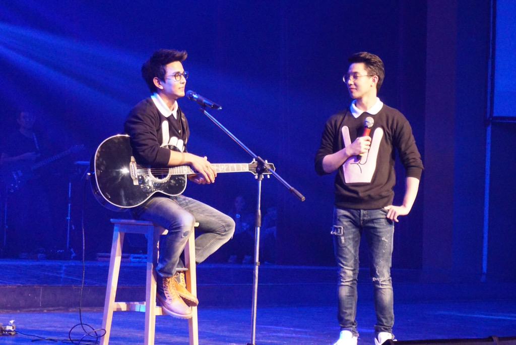 l3e_l3ell's tweet photo. กันริท เพลงไม่เคย ^^ http://t.co/6MpvA1nOdz