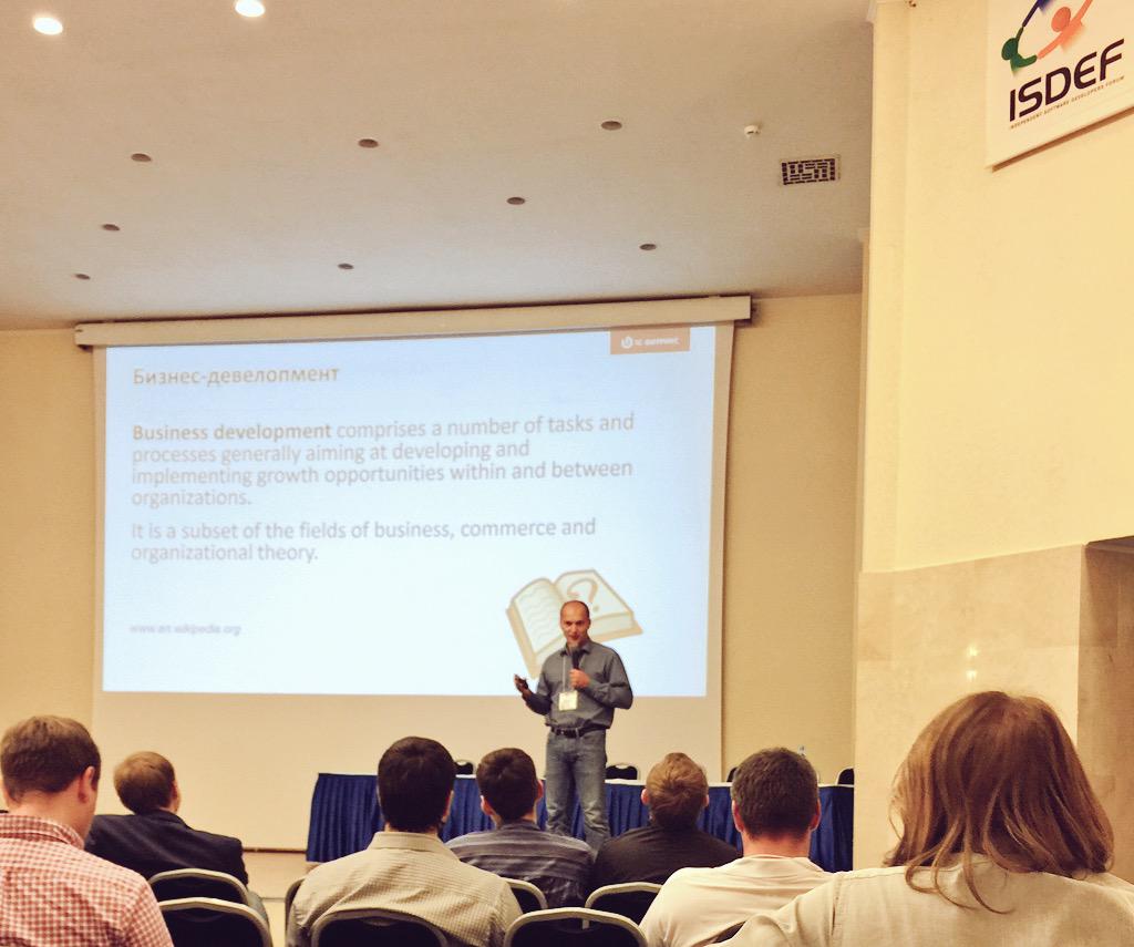4dr's tweet photo. #ISDEF2015 как создать стратегию для SaaS-продукта. Как есть и как надо... доступно и просто от @rsv_bitrix http://t.co/6KHtdjaAlF