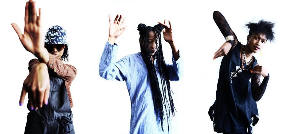 EdNaseum's tweet image. #randomxxcess featuring Fifi ..Blakrok &amp;amp; ..Zetina live from The Sheds on jozimabonengradio.co.za now on. Tune Up