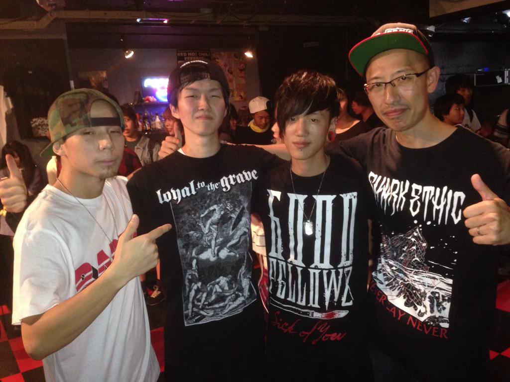 Yoshihara025HC's tweet photo. Niigata Drummers
#CALLSIGNEAGLE #INPOP #SLUTNEEDSAKONGAMATO #GOODFELLOWZ
#悪ガキ #保護者感 http://t.co/1X0hEkiVav