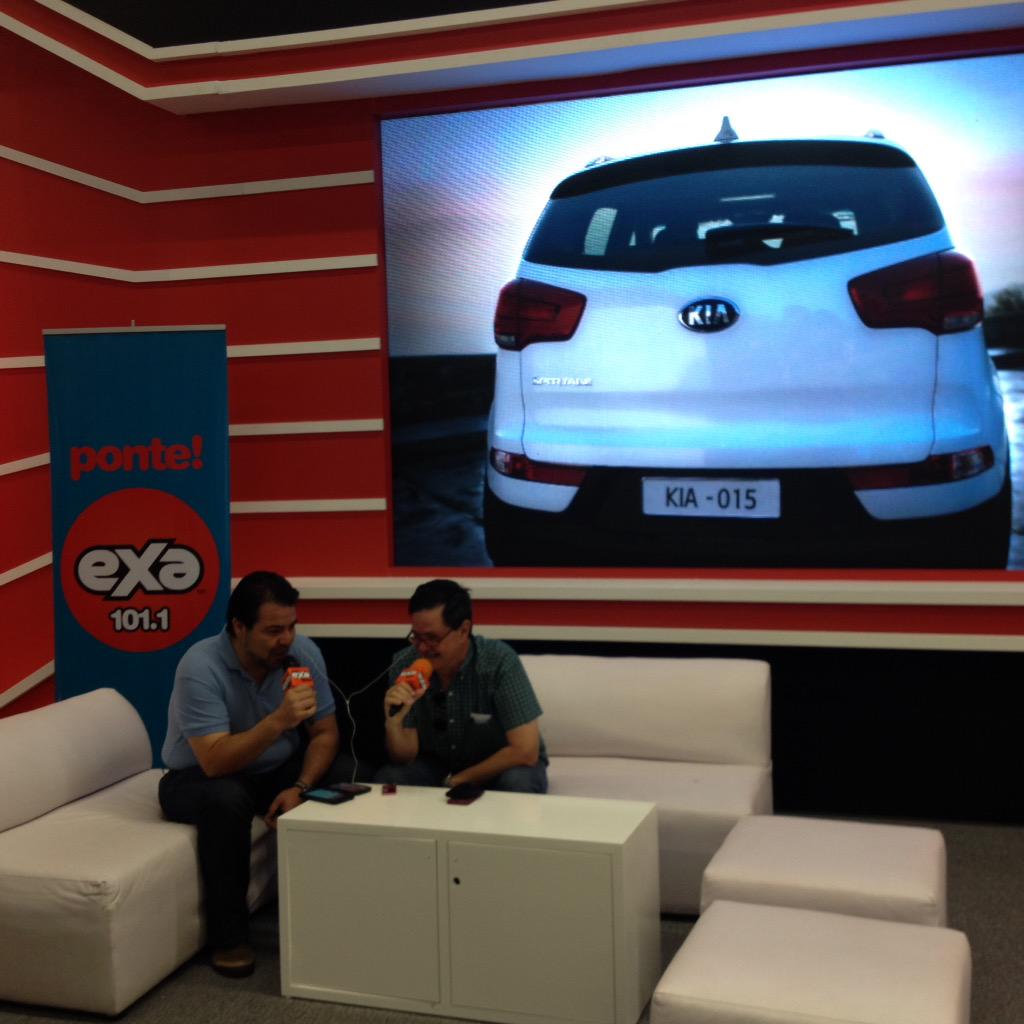 En vivo con <a href="/sergiooliveiram/">Sergio Oliveira</a> desde el stand de @KiaMotorsMexico #KiaenMexico #ExpoGuadalajara