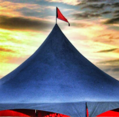 changingpalette's tweet photo. Congratulations on a great season to all @bardonthebeach and best wishes for closing night. #Bard2015 http://t.co/4u3BCyo475