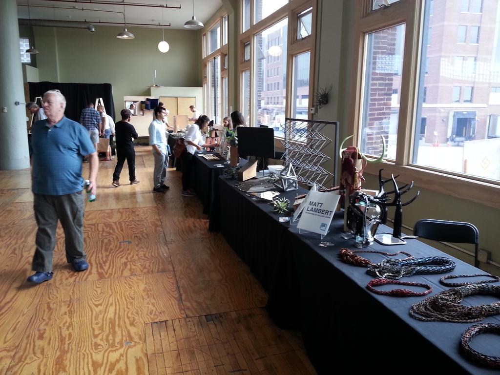 re3dtodd's tweet photo. #DDF2015 pop up village come visit 1700 Fort Street http://t.co/y7FRIi4Cl1