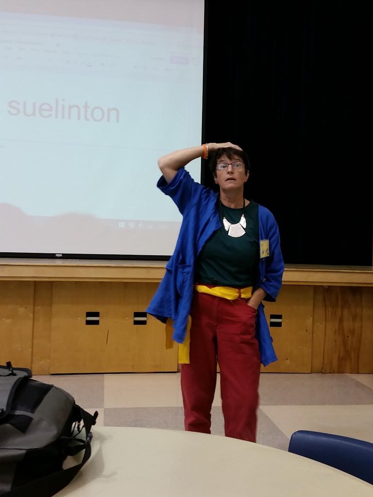BruntShawn's tweet photo. #googleygoodness -  SHE'S BEEN GAfEd.!!!! http://t.co/6aphYCRWA9