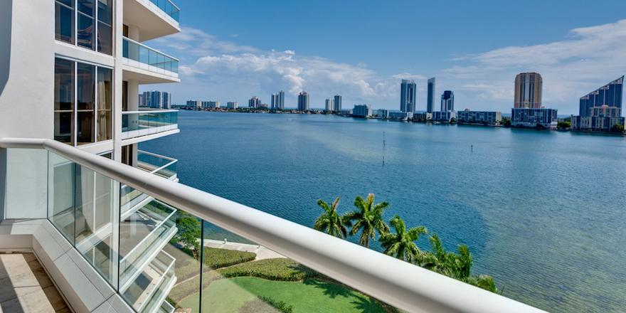 Founder Institute tweet media