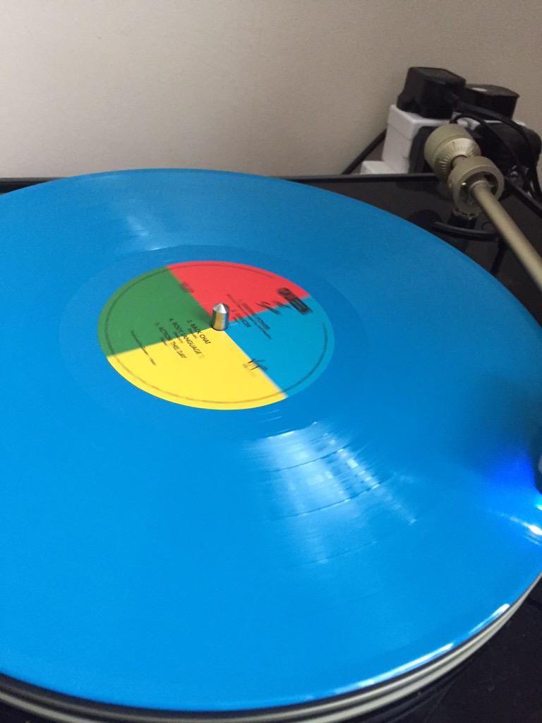 darren_lock's tweet photo. I'm going in... #queenstudiocollection http://t.co/CNp0D4Sd65