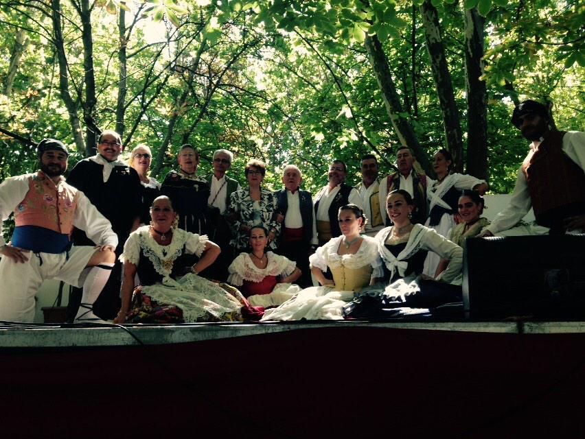 #SanMateo2015 Logroño Grup de danses Santa Barbara y CCVRioja Impresionante. Rioja y Valencia maridaje perfecto