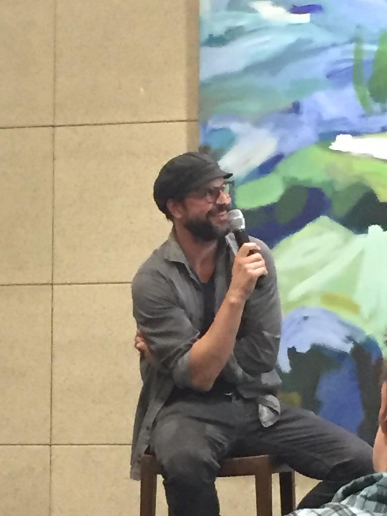 Pam81bj's tweet photo. #GaleHaroldFanmeet #specialpanel #galeharold http://t.co/jW8Ht4GRbX