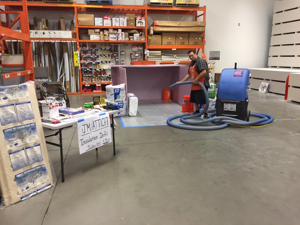 RonParvisHD's tweet photo. Setting up for our blown insulation class today. DS Carl can't wait to show customers how to! #LetsDoThis 3⃣6⃣5⃣0⃣! http://t.co/pSbxTk8NFL