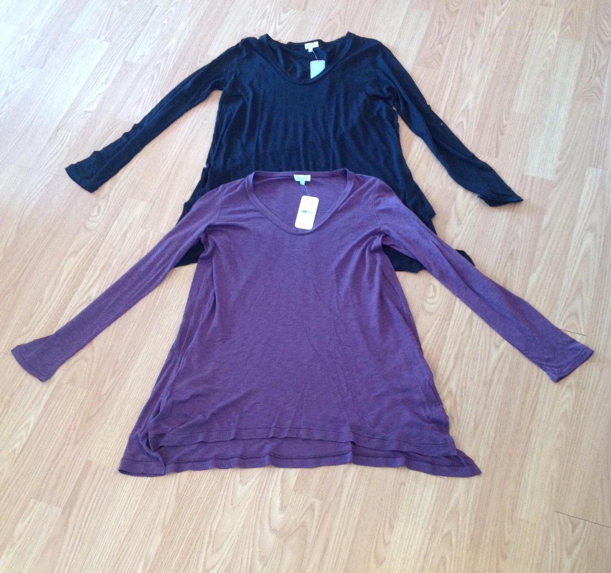 ShopSouthFront's tweet image. Your choice black or purple?!? #fallfashion #comfytees #basictees #shopsouthfront
